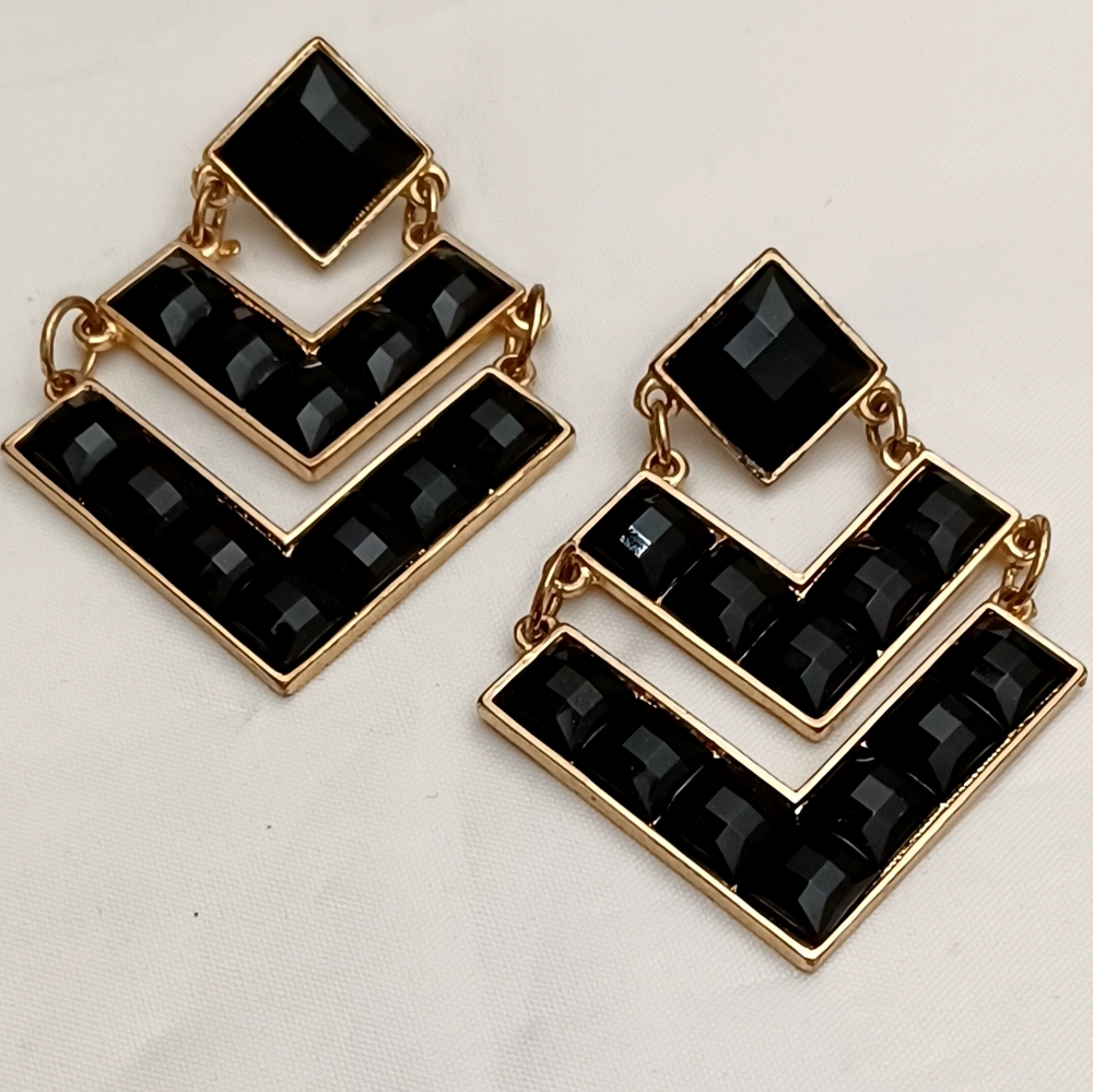 GOLD BLACK CHEVRON SPEAR DROP EARRINGS